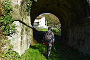 42 Sotto il ponte della Ferrovia Bergamo-Lecco